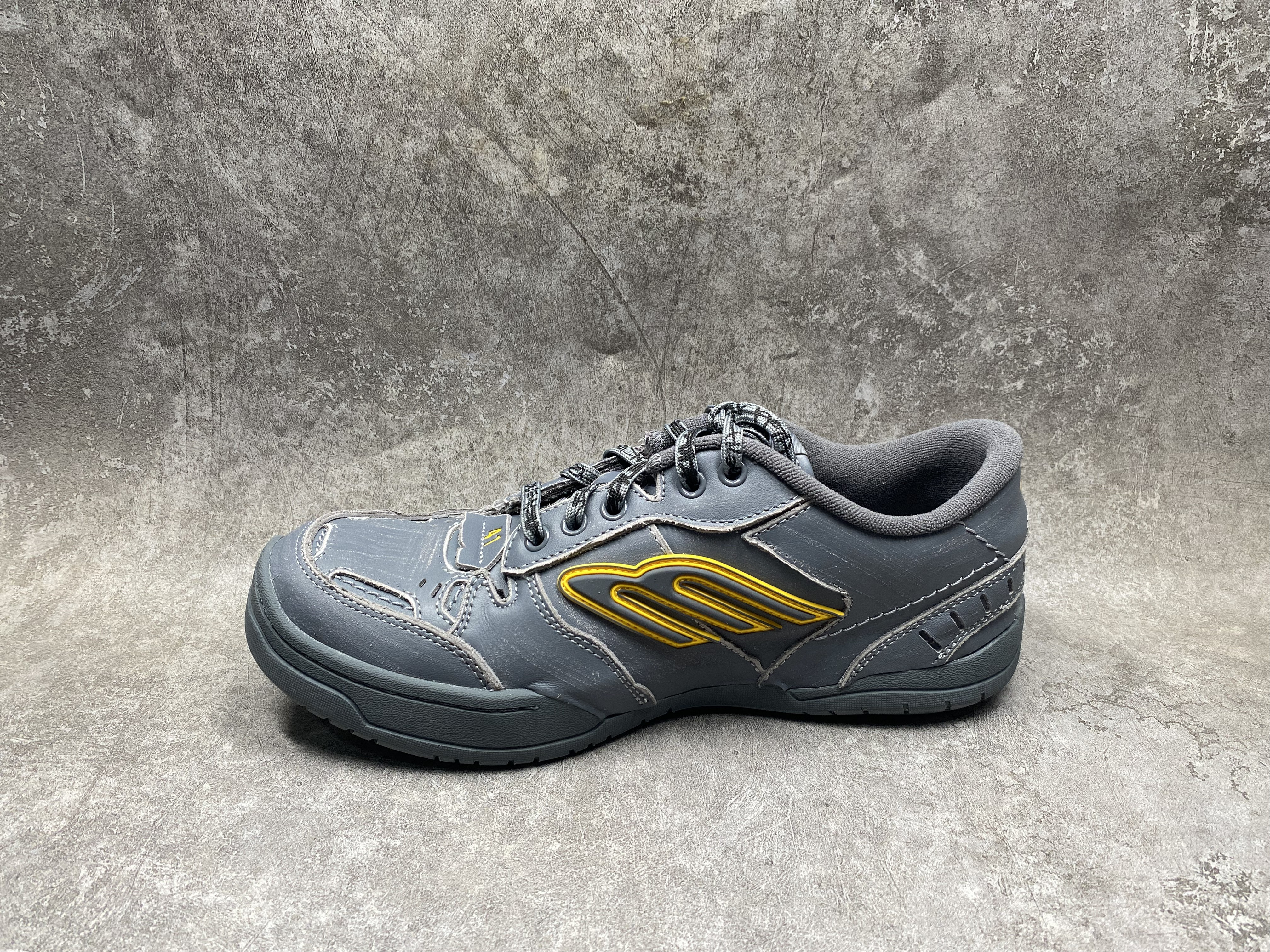 UA Balenciaga Hamptons Worn-out Sneaker in Grey/yellow(run one size large)