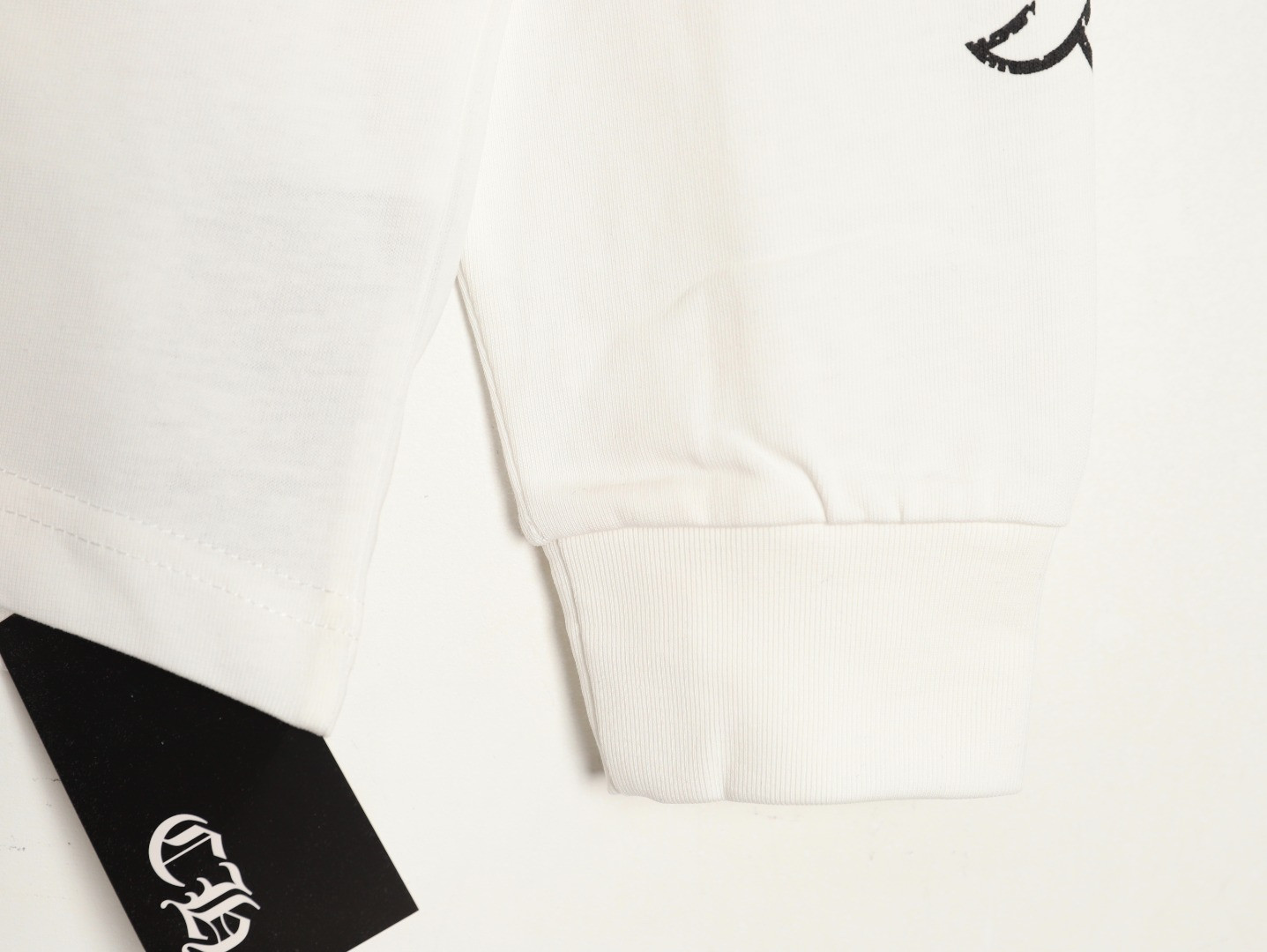 Ch*0me He**ts long-sleeved t-shirt