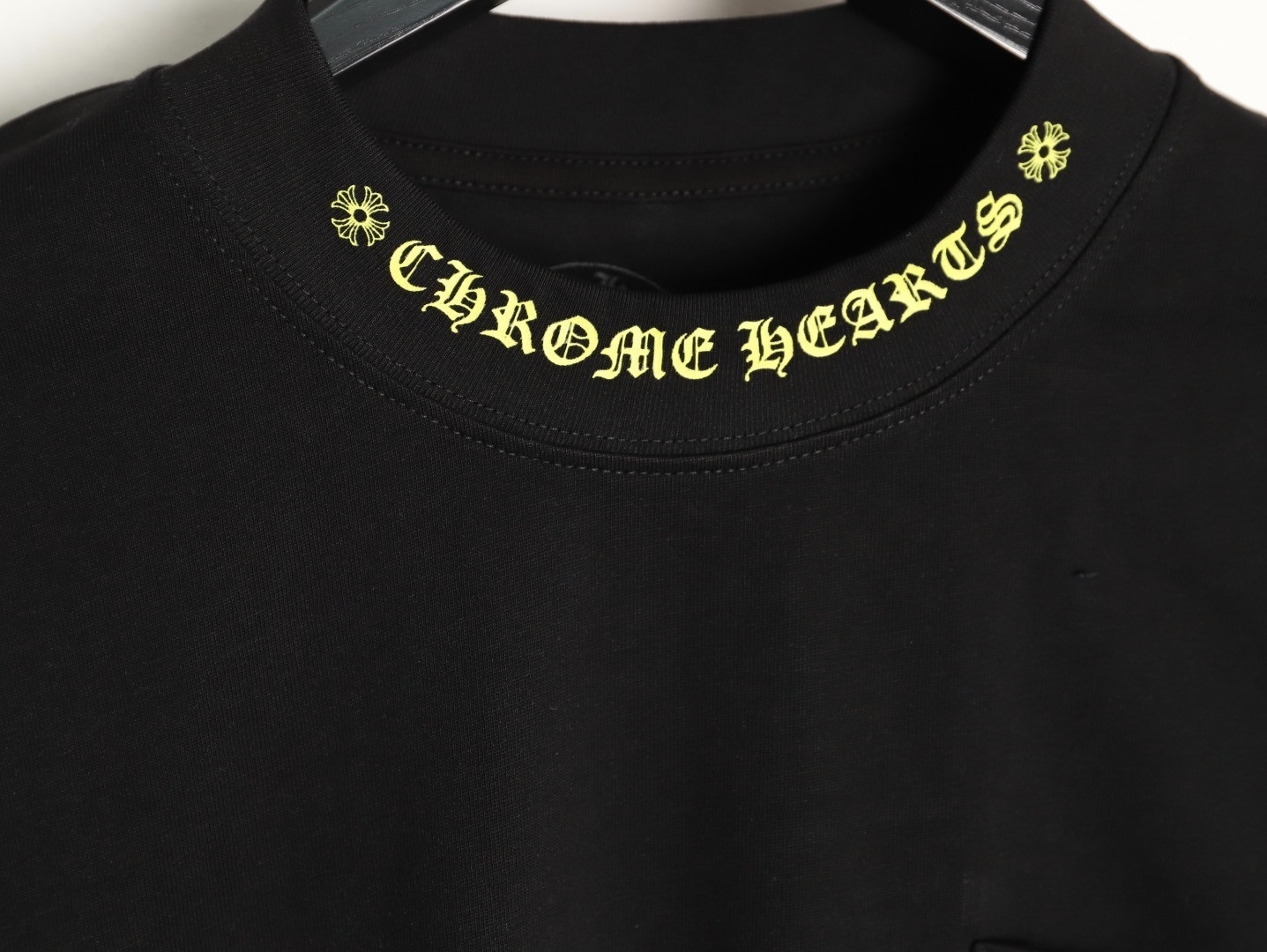 Ch*0me He**ts long-sleeved t-shirt