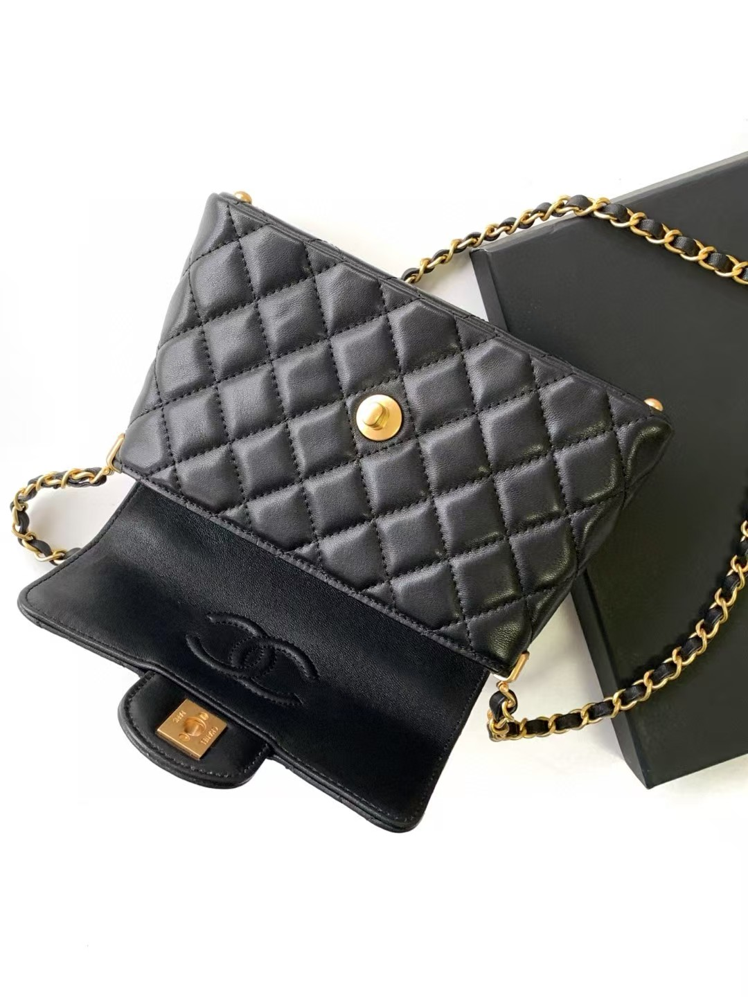 Chanel Flap Handle Bag 14x20x6cm