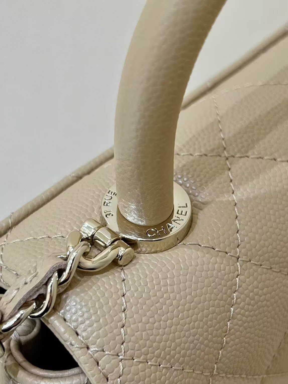 Chanel coco handle nano 11.5x14.5x5.5cm