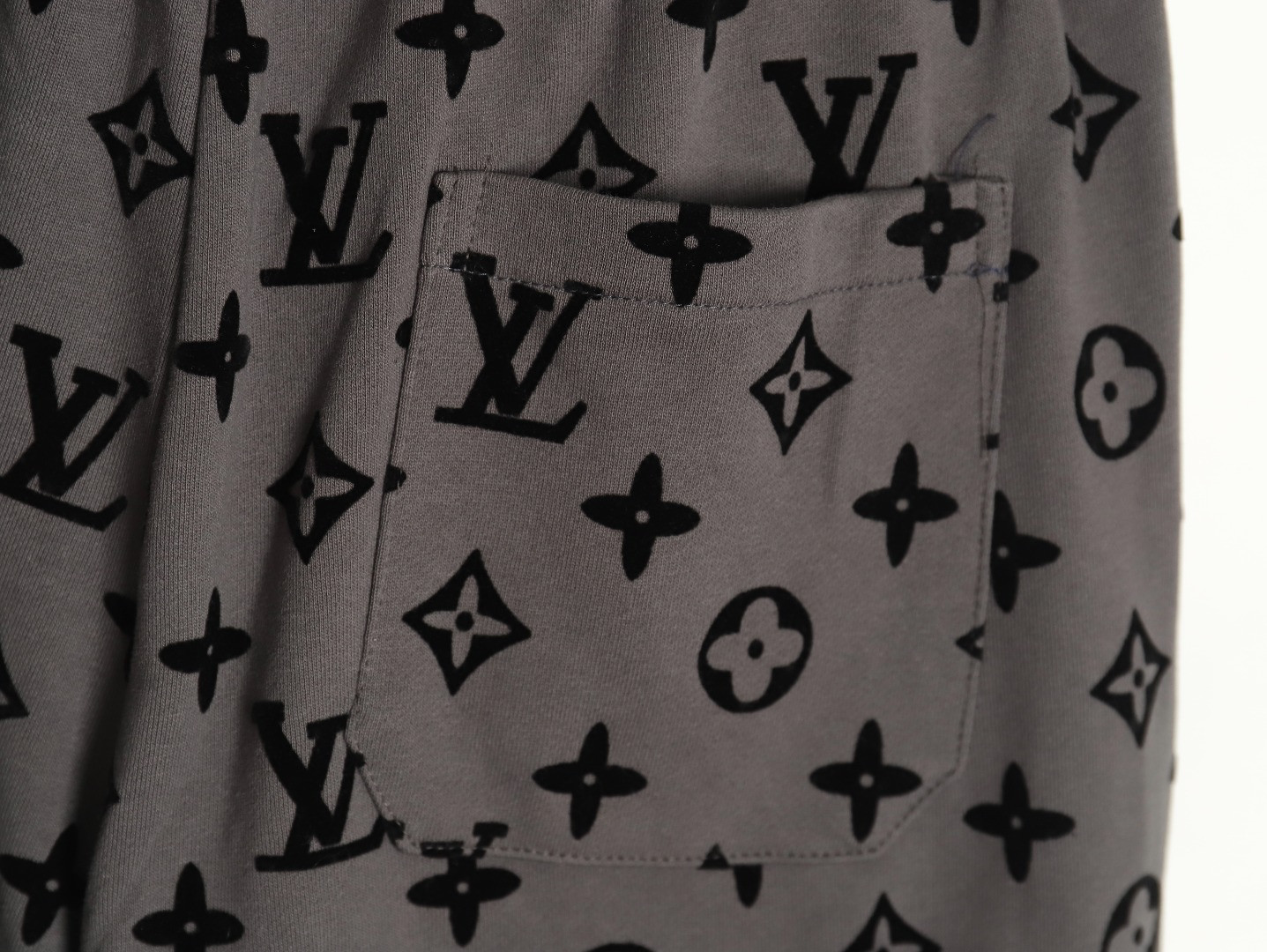 Louis Vuitton LV 24SS shorts