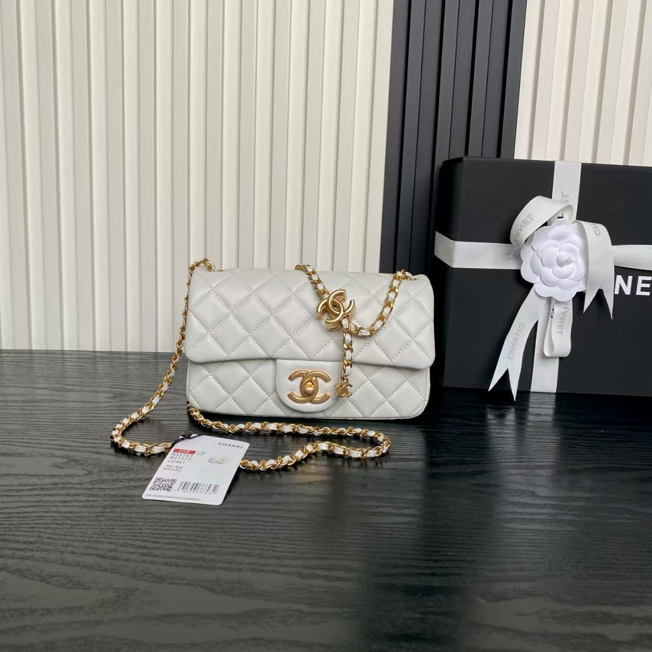 Chanel Mini Flap Bag 20x13x7cm