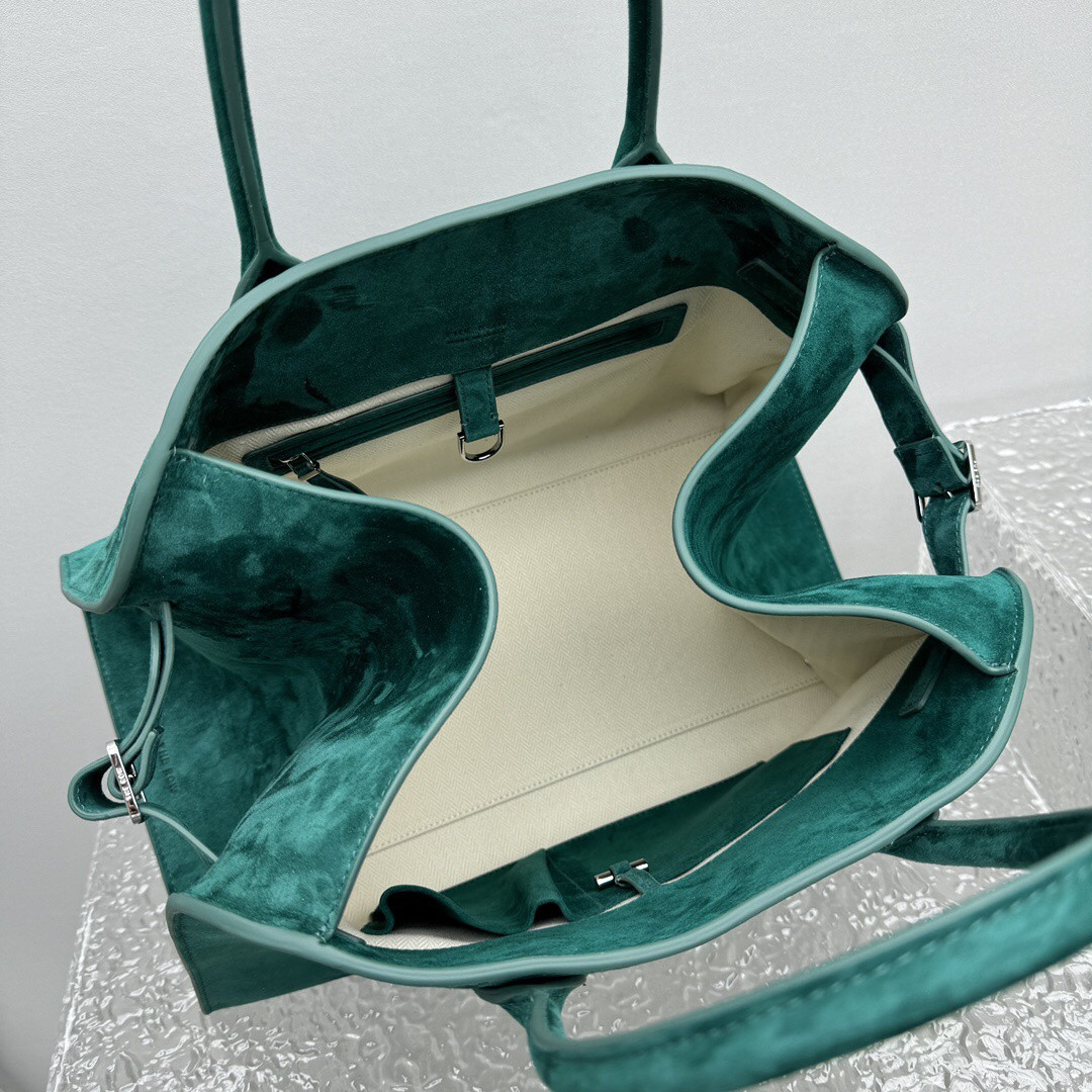 THE ROW Soft Margaux 15 Bag 38.5x16x30cm