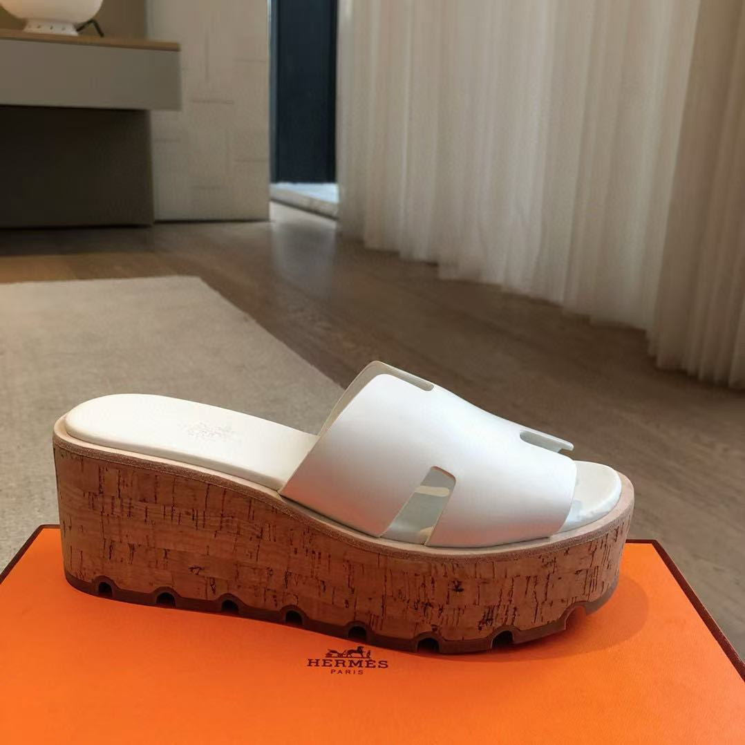 UA Hermes Eze 30 Sandal