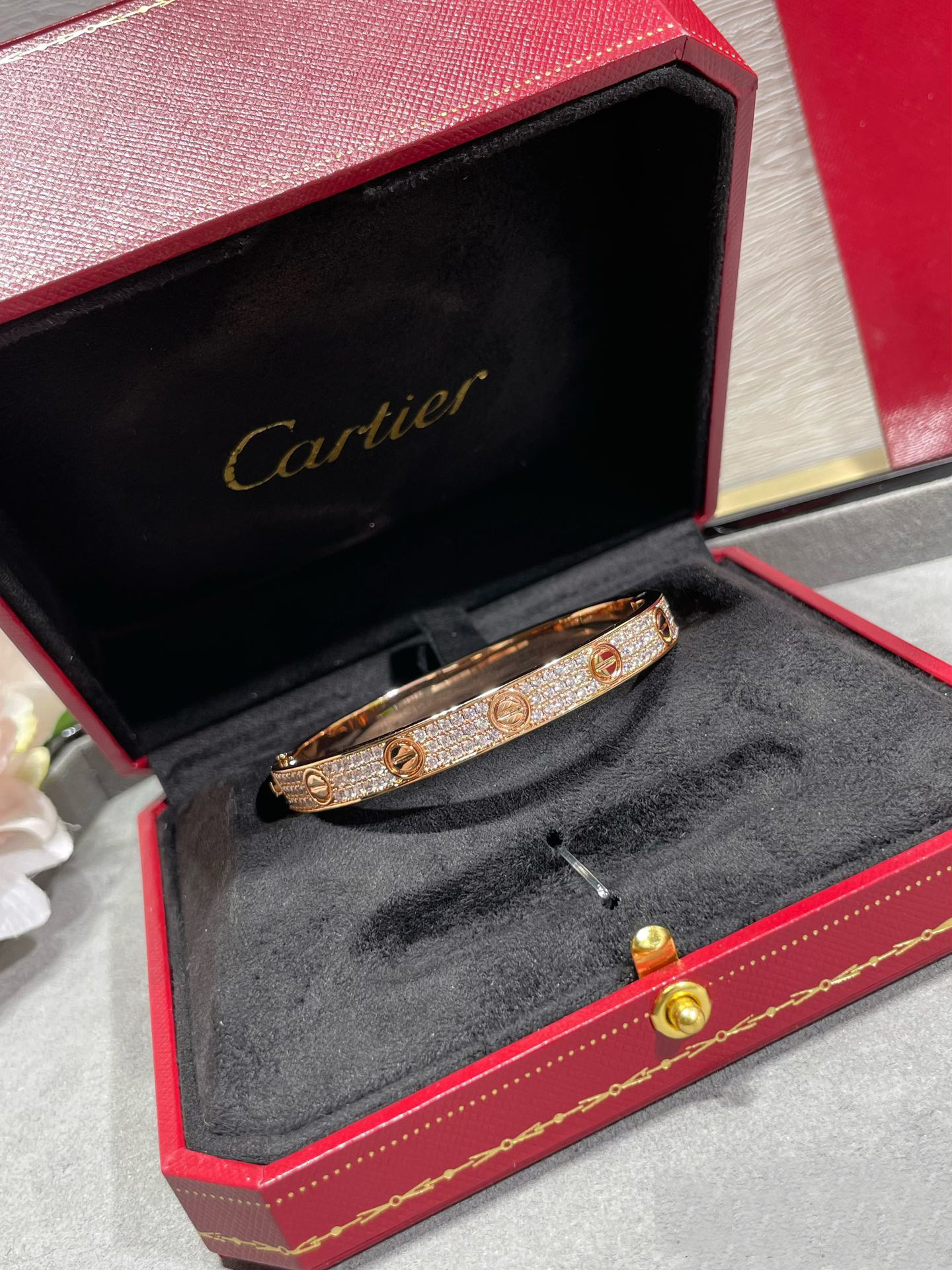 Cartier Wide diamond star Bracelet