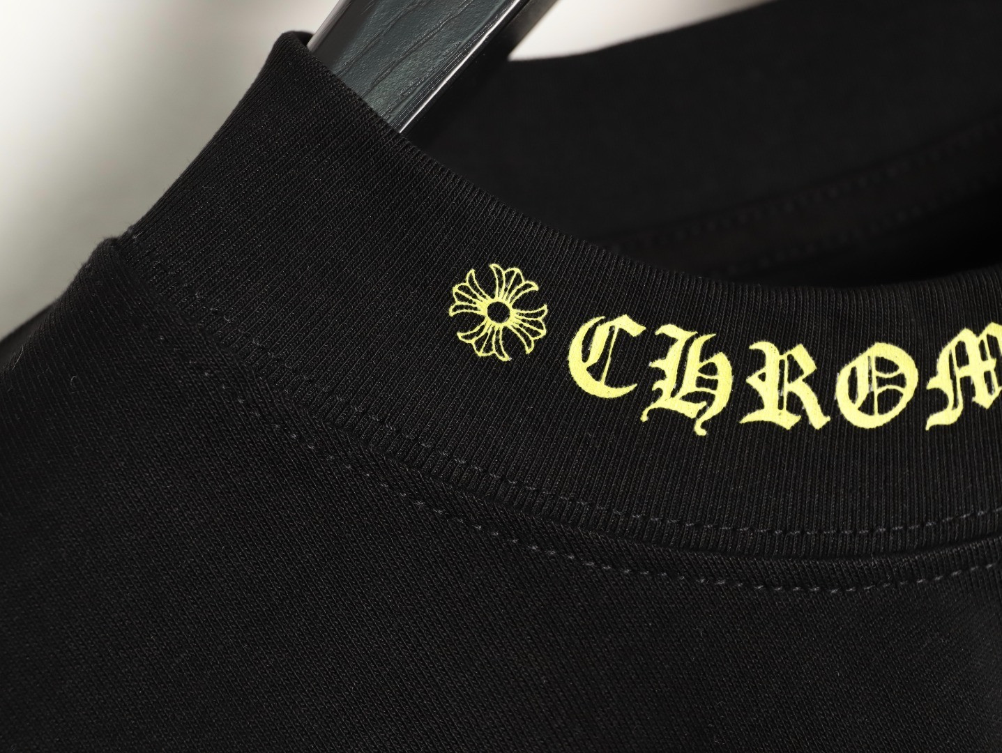 Ch*0me He**ts long-sleeved t-shirt