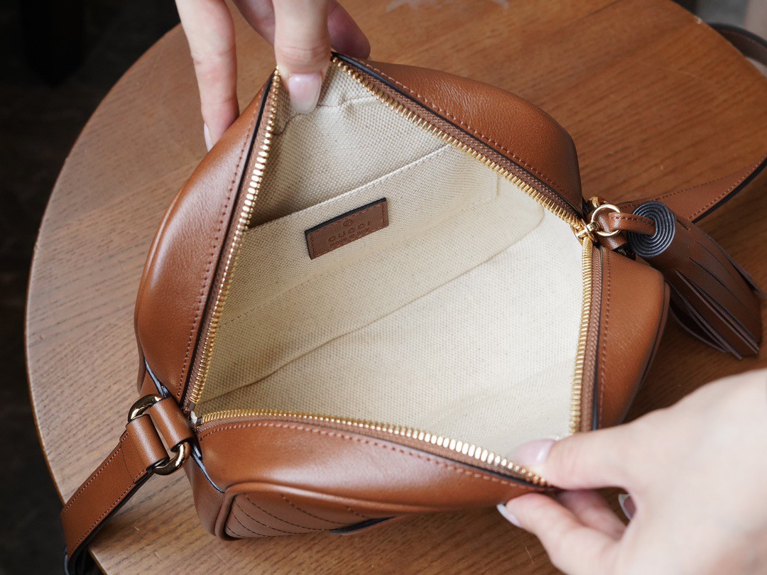 Gucci Blondie small shoulder bag