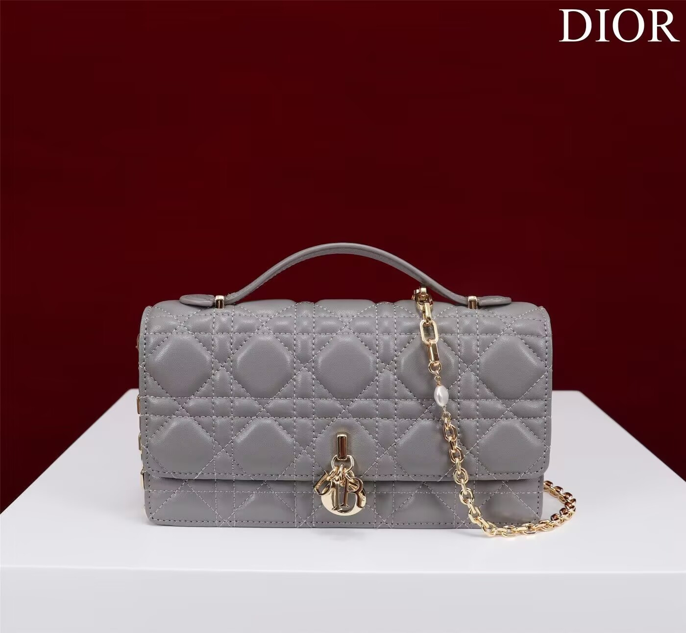 MISS DIOR MINI HANDBAG 21x11.5x4.5cm