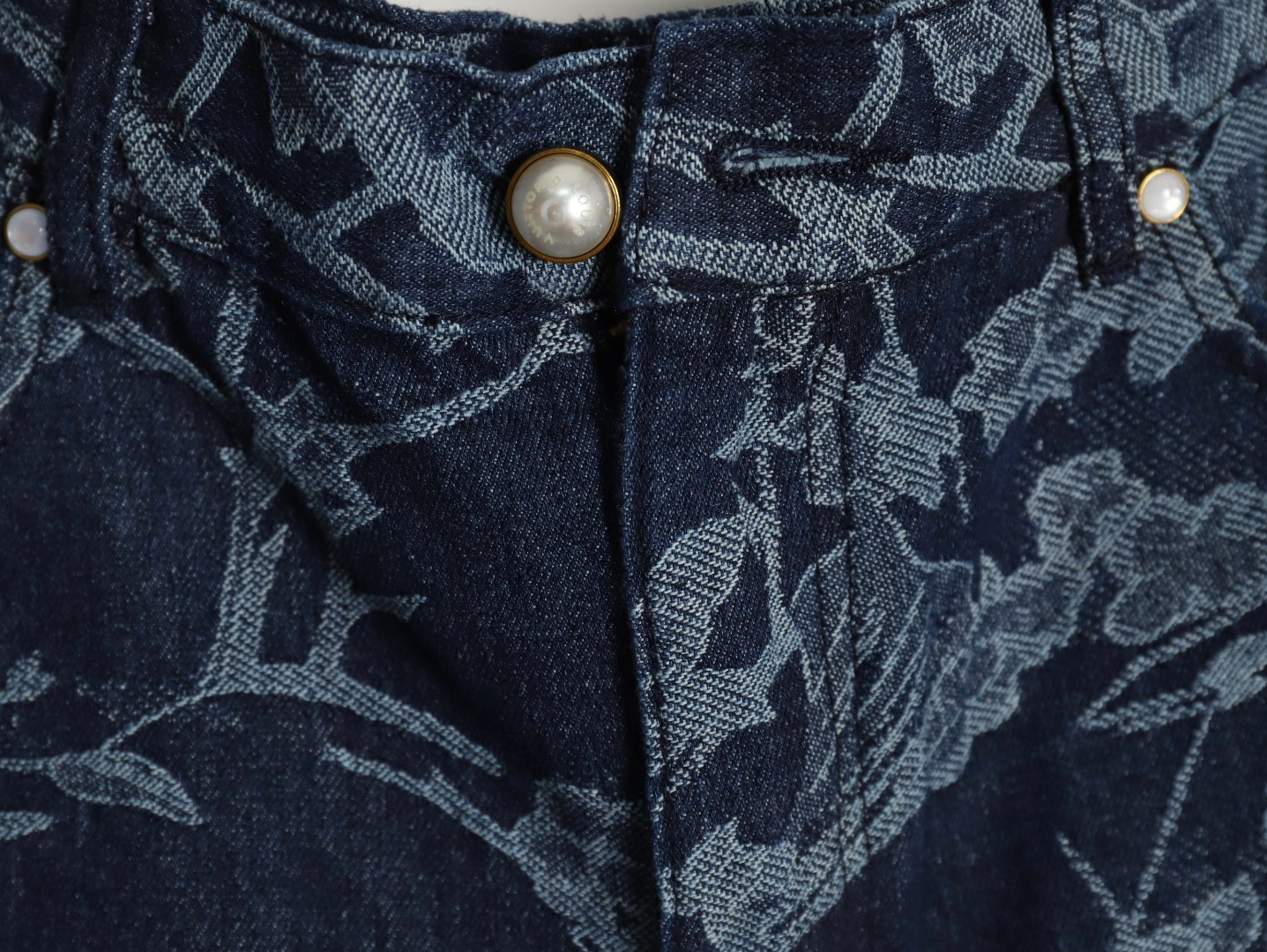 Louis Vuitton LV 25SS shorts