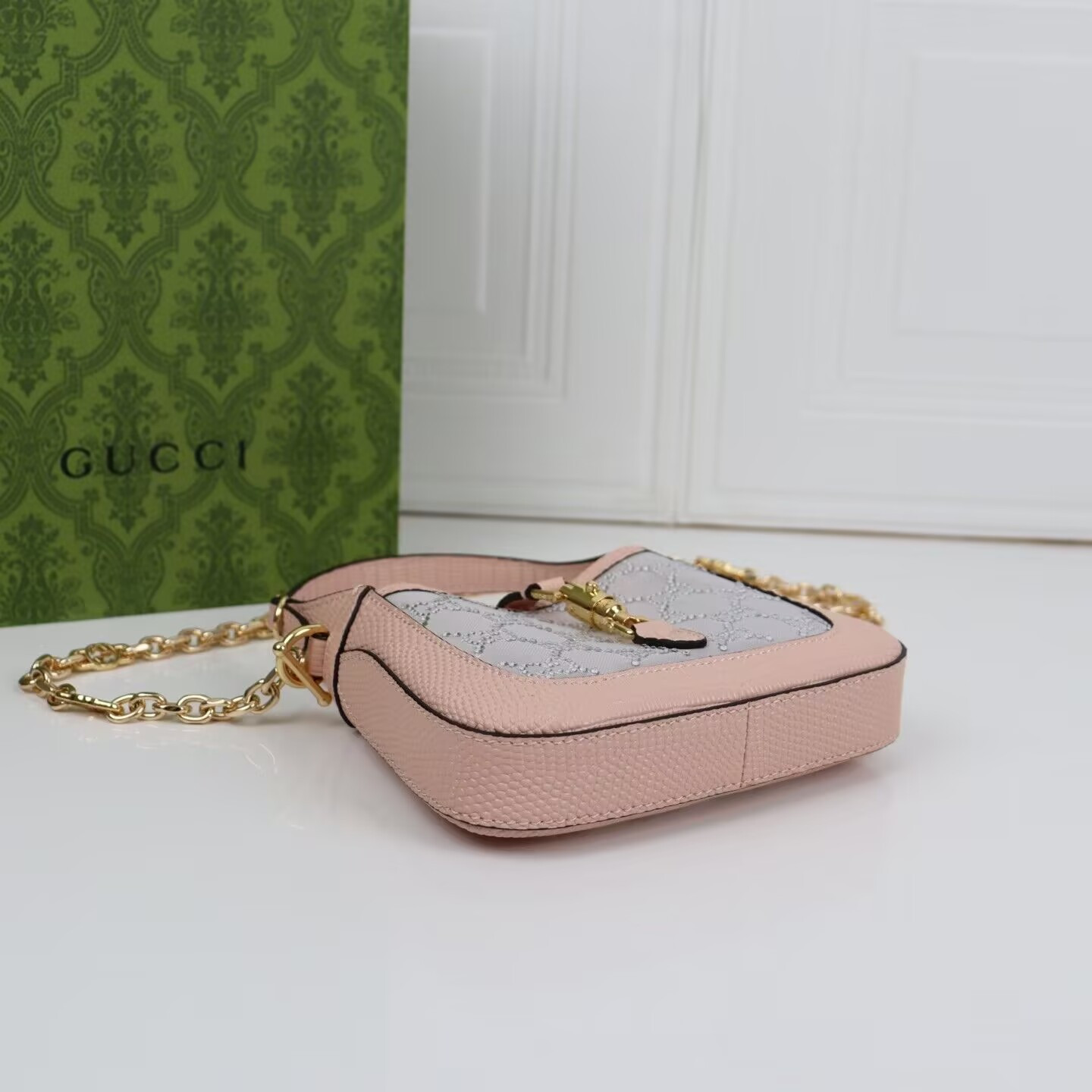 Gucci Jackie 1961 mini crystal GG lizard bag 19x13x3cm