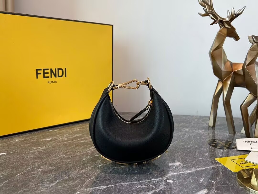 Fendi Nano Fendigraphy Hobo bag 14x5x16.5cm