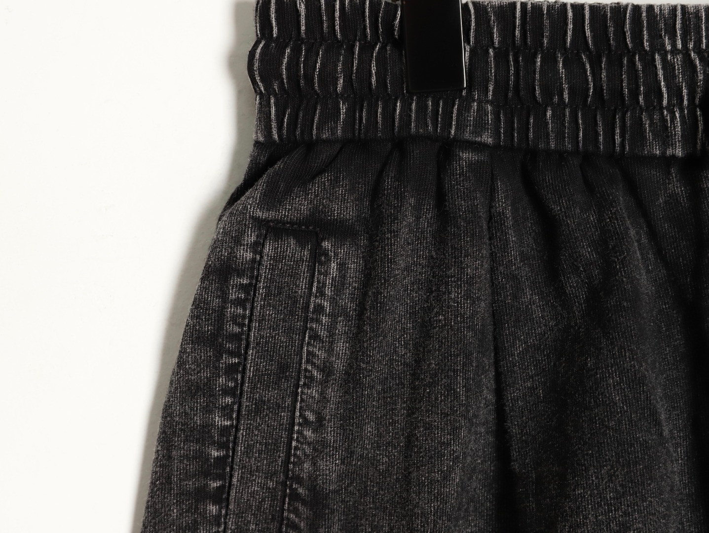 Ch*0me He**ts 25ss shorts