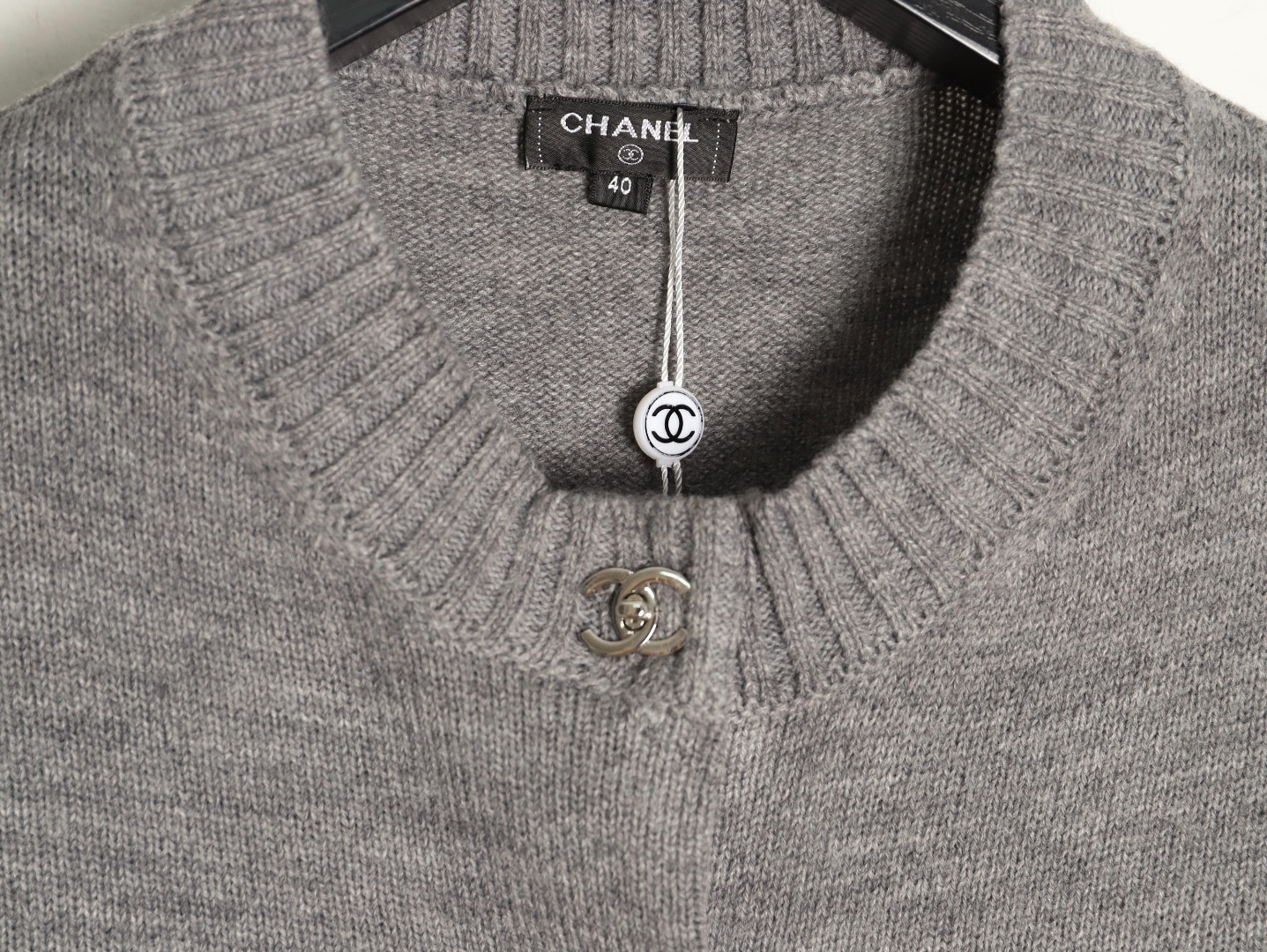 Chanel Knitting Cardigan
