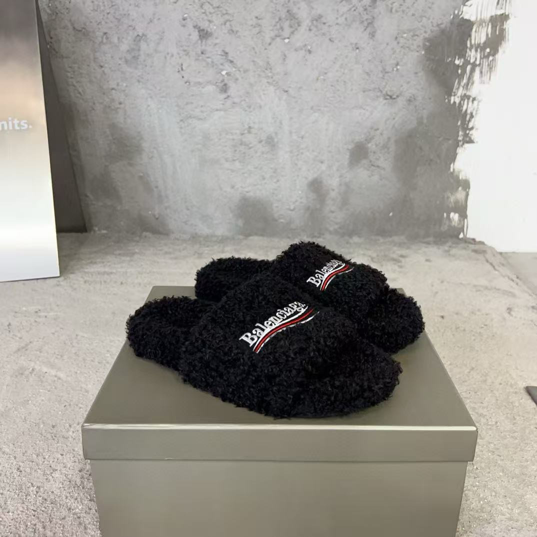 UA Balenciaga SLIDE
