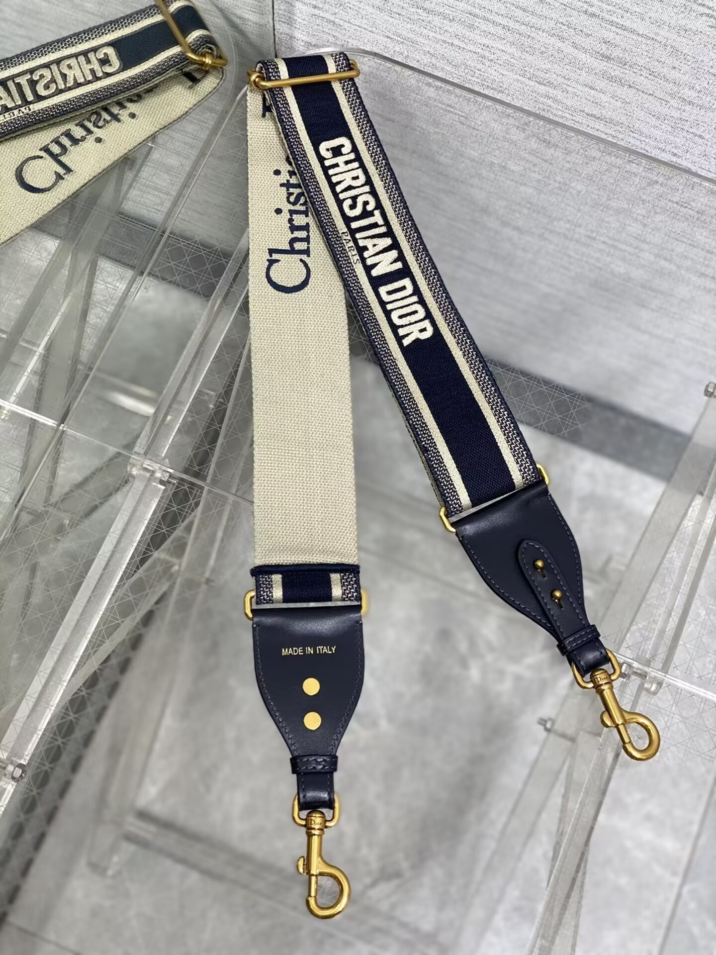 Dior Medium Lady Dior Bag 24x21x12cm