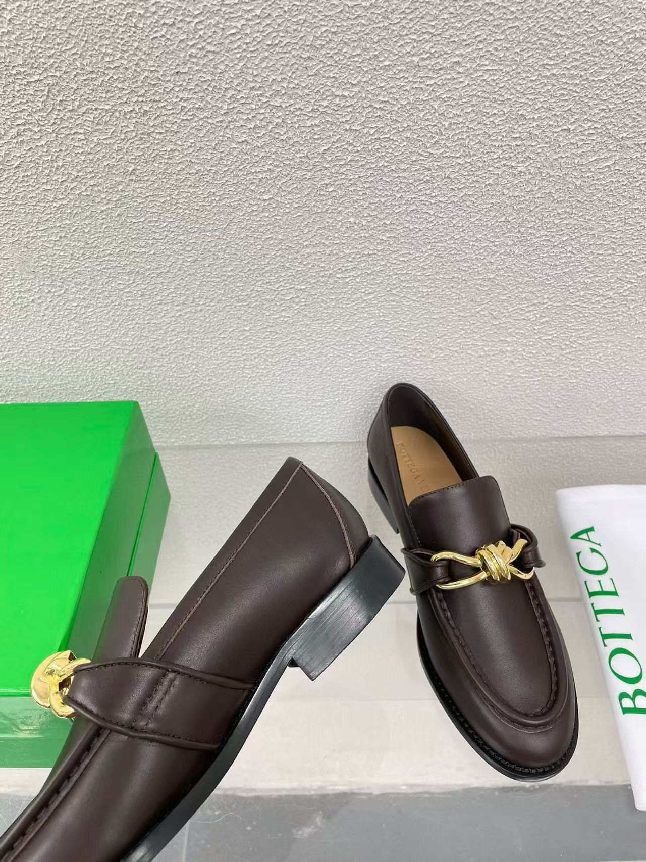 UA Bottega Veneta Loafers Shoes