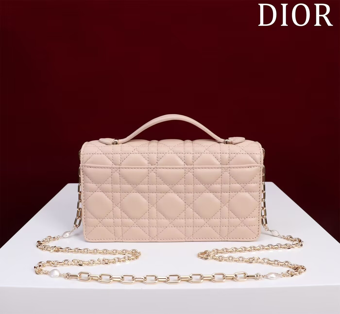 MISS DIOR MINI HANDBAG 21x11.5x4.5cm