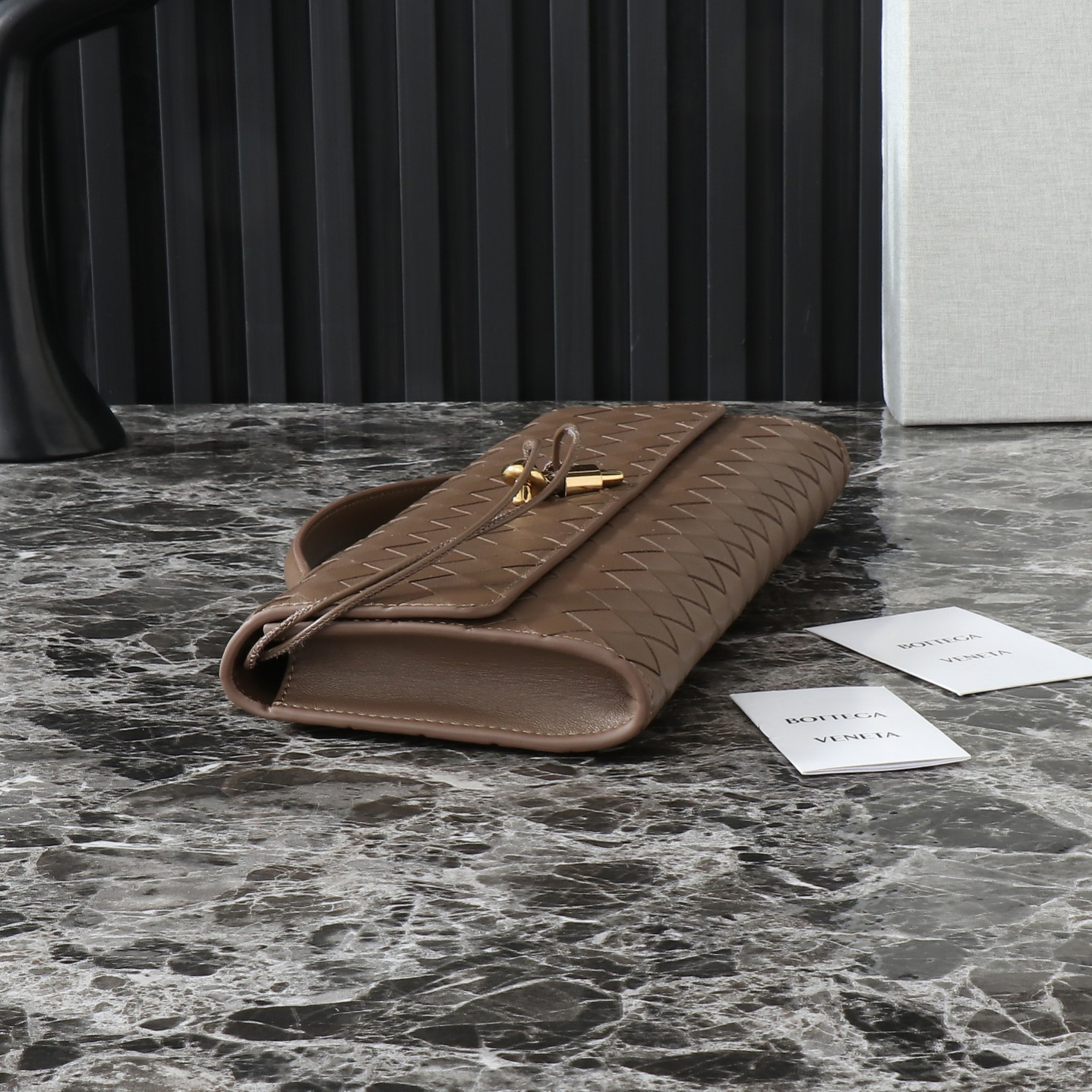 BOTTEGA VENETA Long Clutch Andiamo With Handle Fondant 31x13x3cm