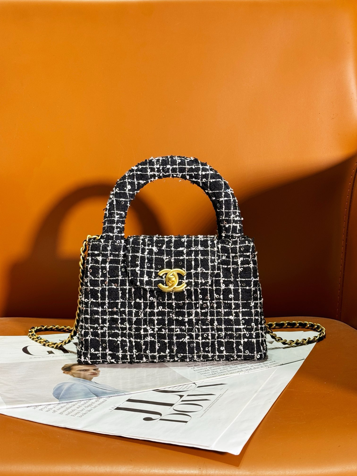 Chanel Mini Shopping Bag 19x13x7cm