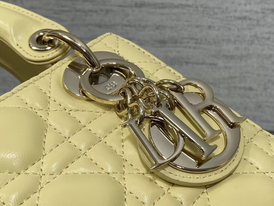 Dior Classic Lady 17×7×15cm