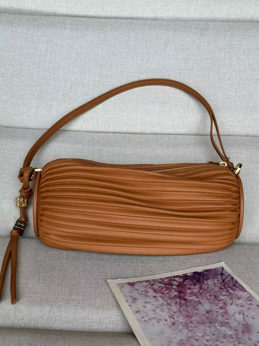 LOEWE Bracelet Pouch in pleated nappa 25x10x10cm