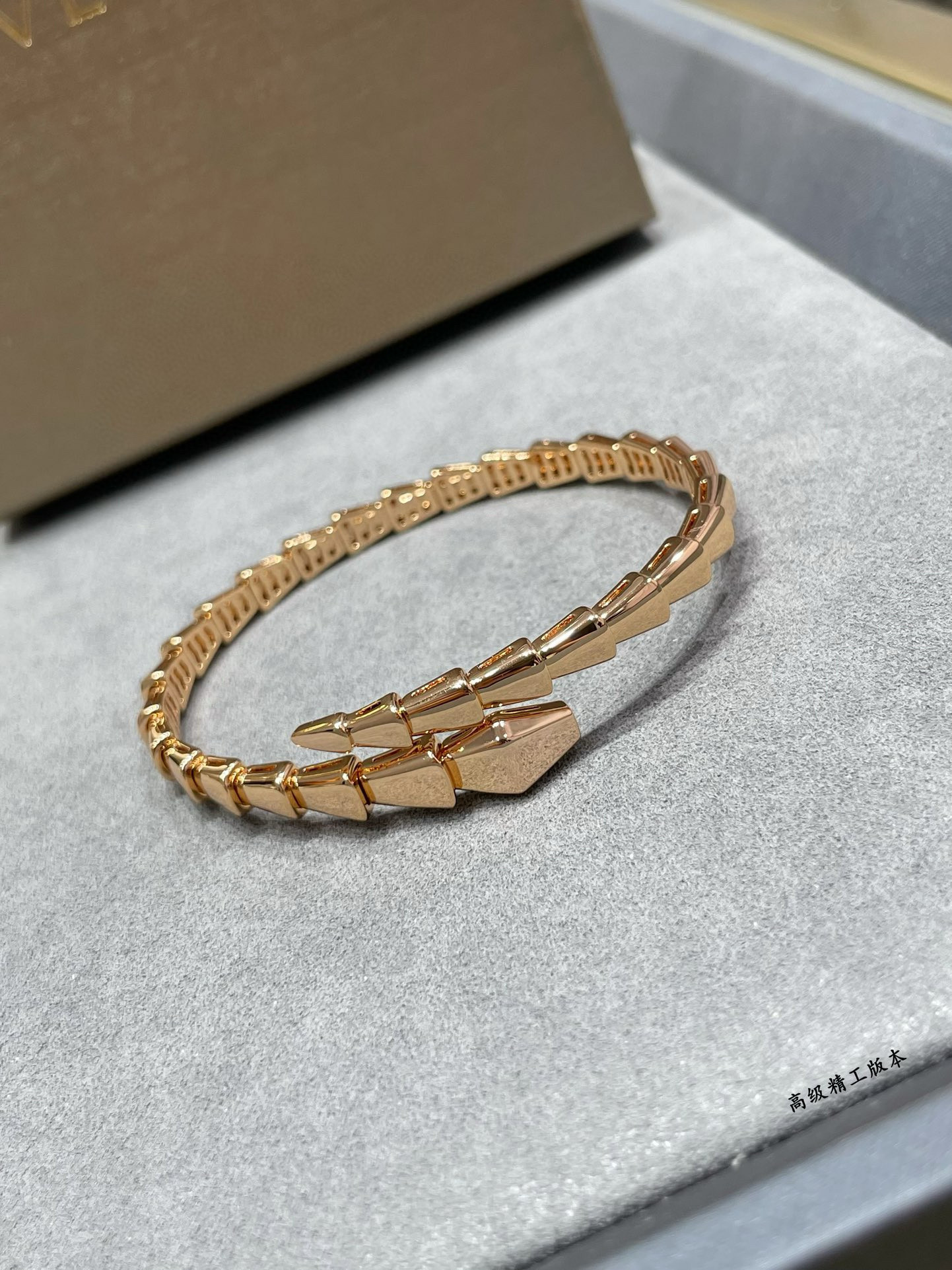 Bvlgari snake Bracelet