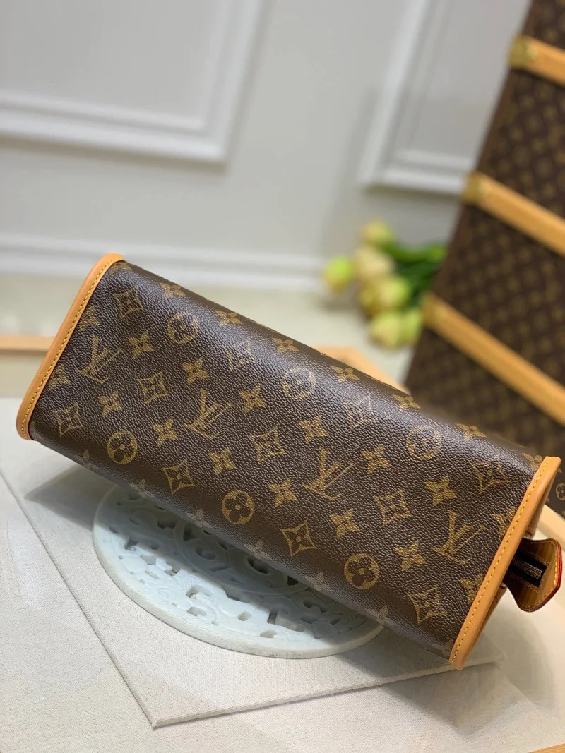 LOUIS VUITTON LV VINTAGE M40009