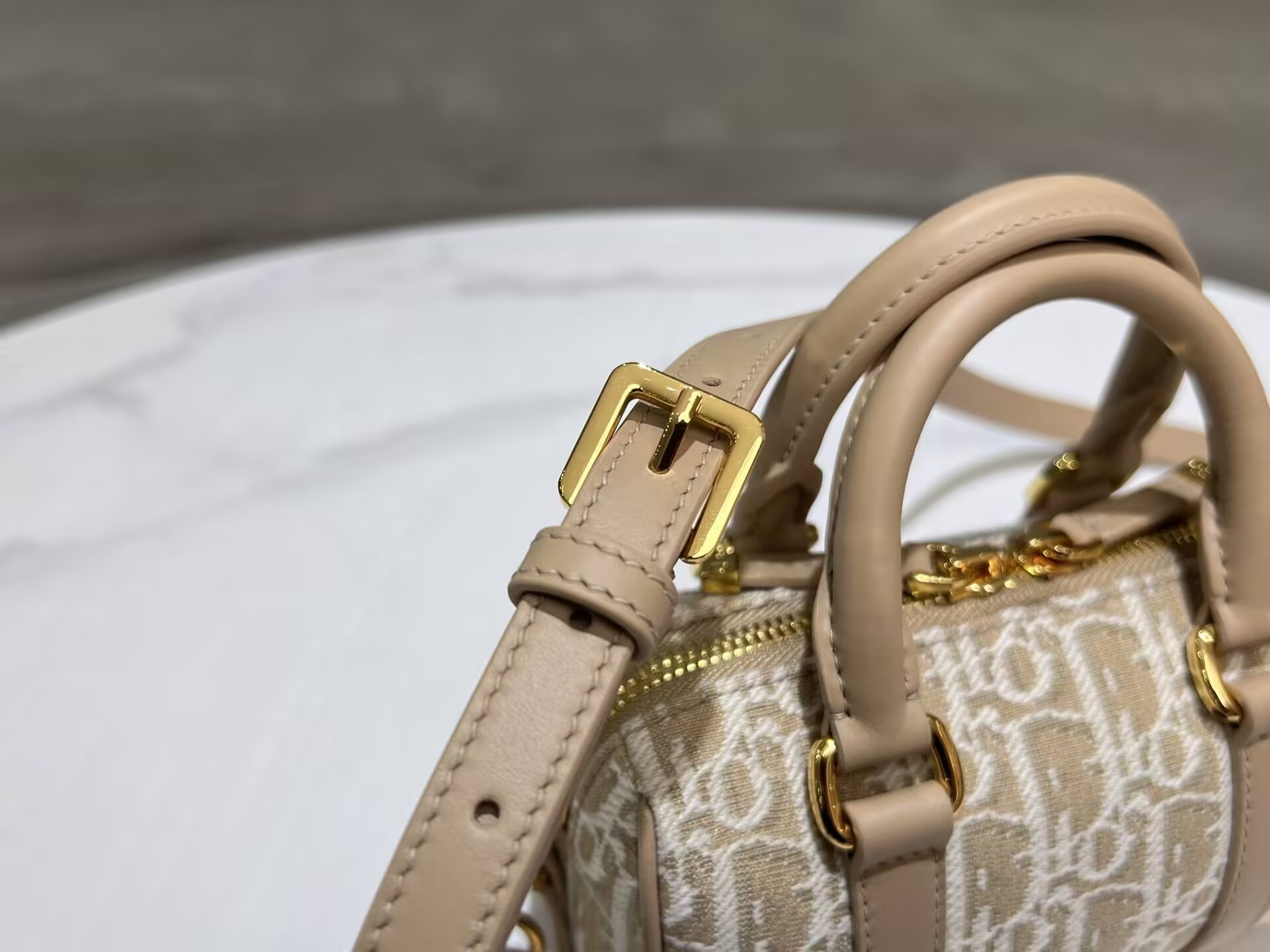 Dior Groove 17 Bag Dior Oblique Jacquard 17x10x8cm