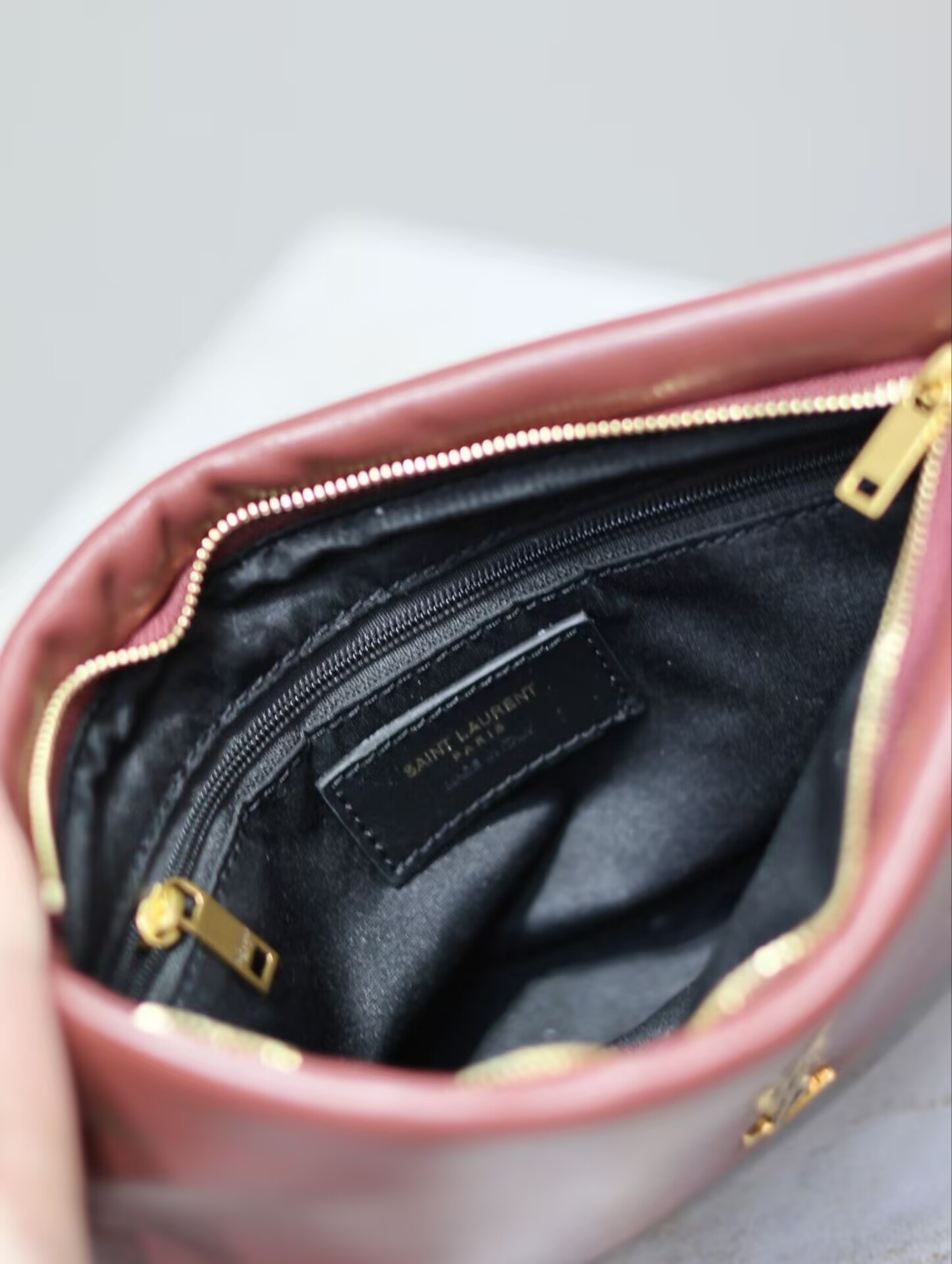 YSL CALYPSO small pouch in lambskin 23x16x3cm