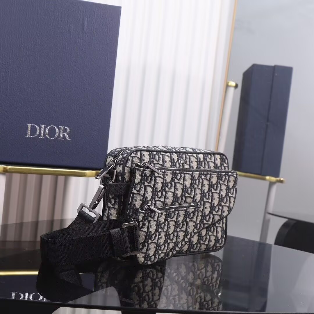 Dior Saddle Triple Pouch Beige and Black Dior Oblique Jacquard 18x25x5cm