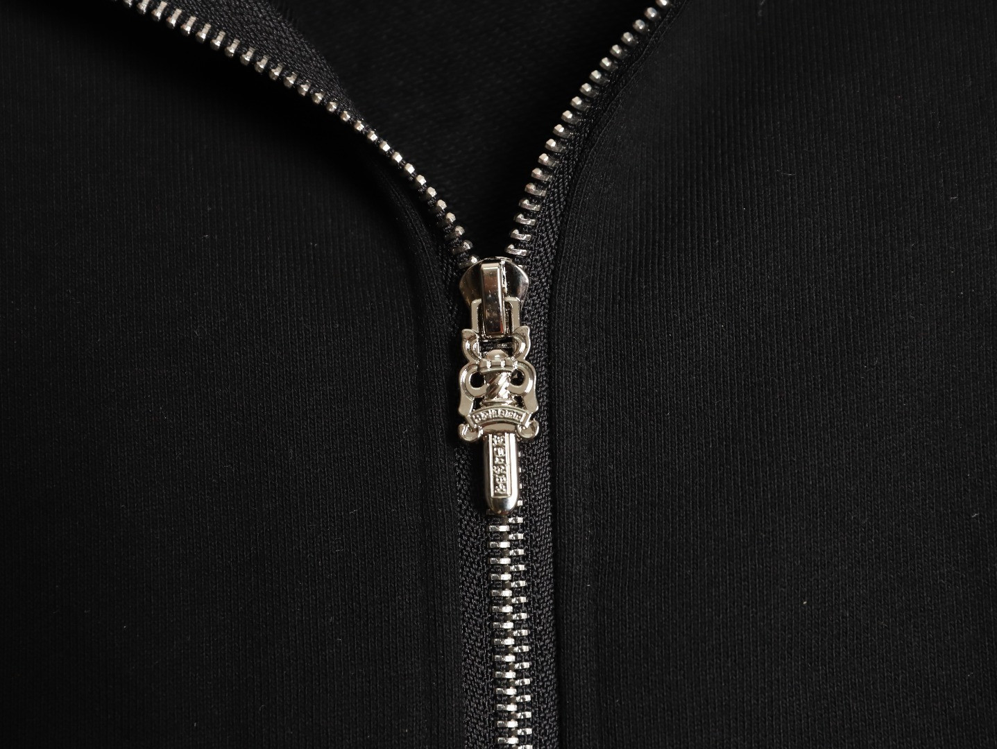 Ch*0me He**ts 25fw coats