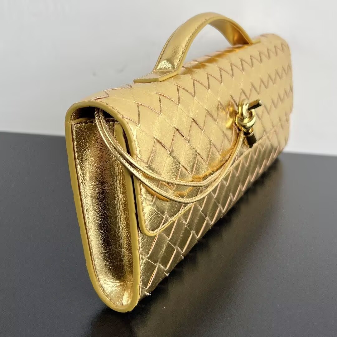 BOTTEGA VENETA Long Clutch Andiamo With Handle