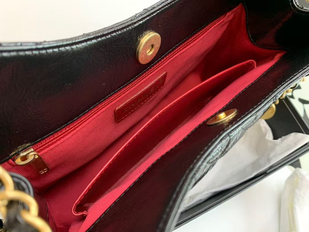 Chanel Hobo Bag 21.5×22.5×7CM