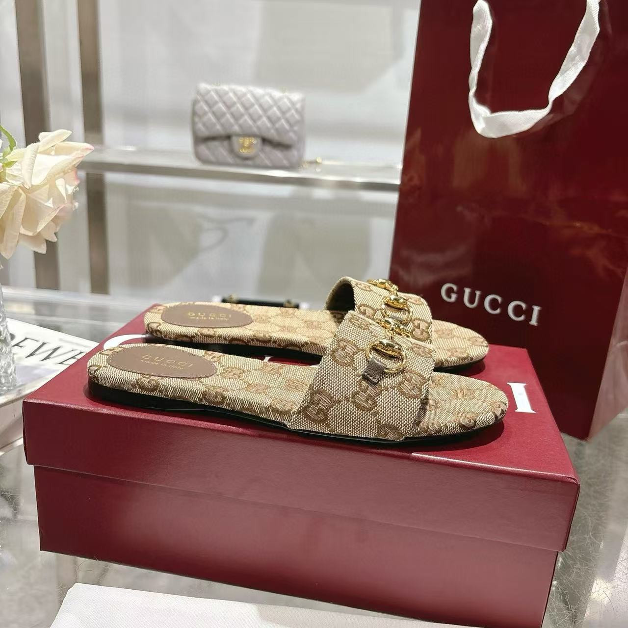 UA Gucci GG Canvas Siaga Slide Sandals