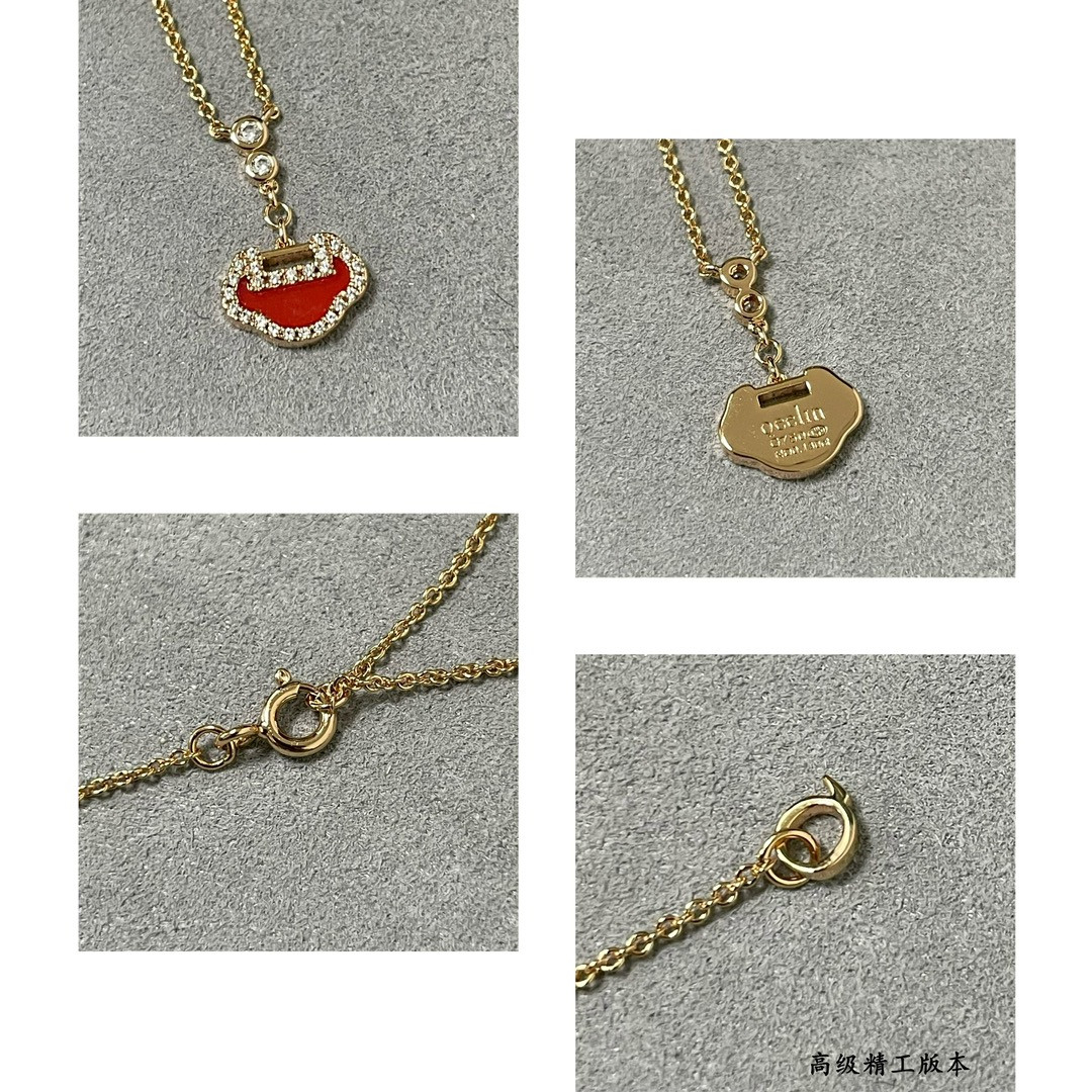 Qeelin Mini Ruyi Necklace
