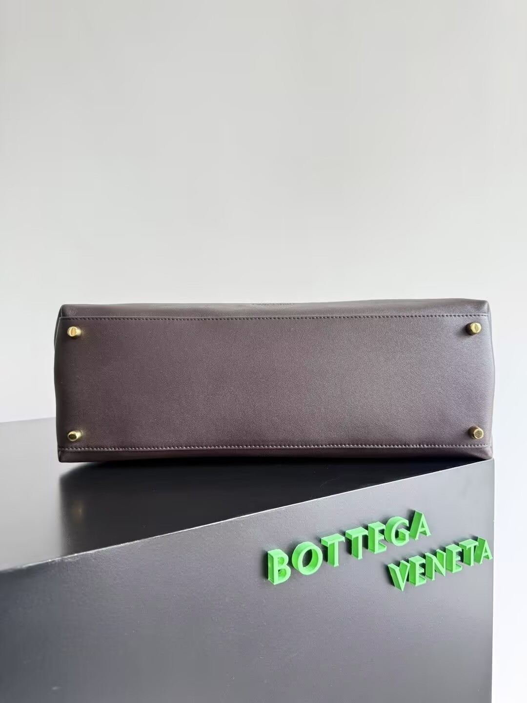 Bottega Veneta Large Ciao Ciao 32x41.5x14.5cm