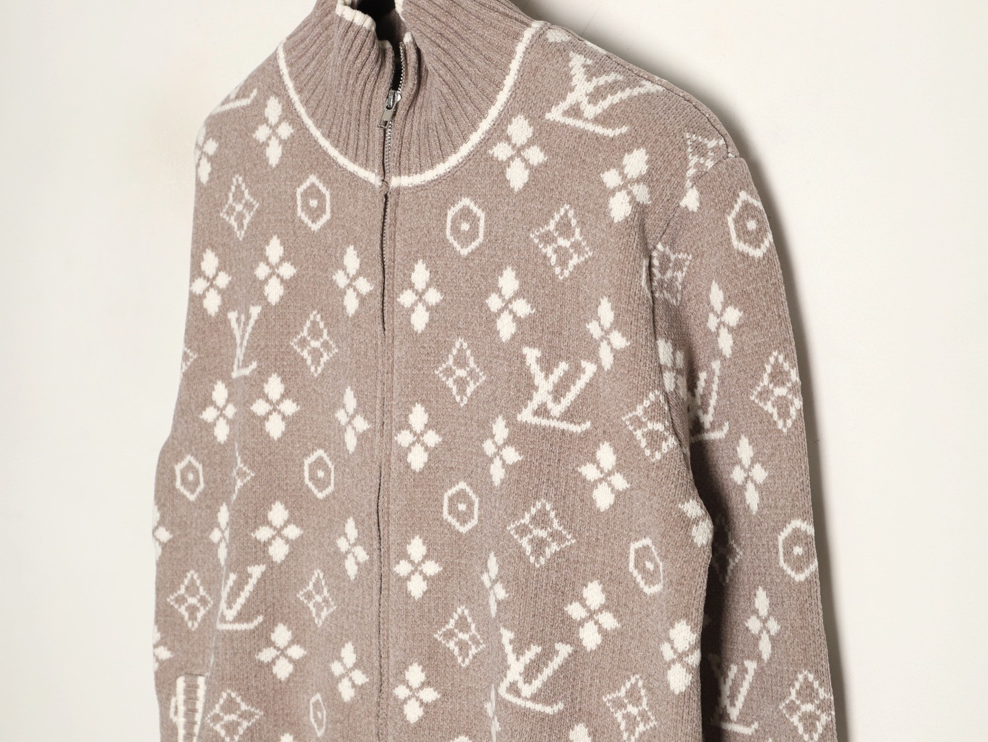 Louis Vuitton LV 25ss Cardigan Sweaters
