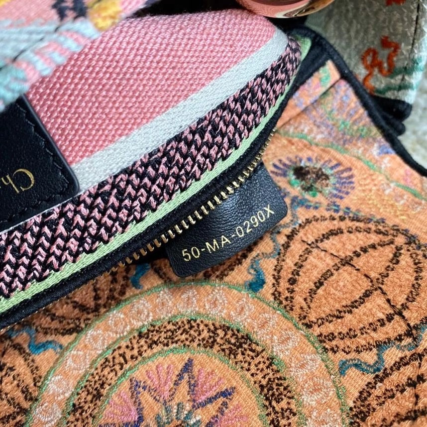 DIOR MEDIUM LADY D-LITE BAG