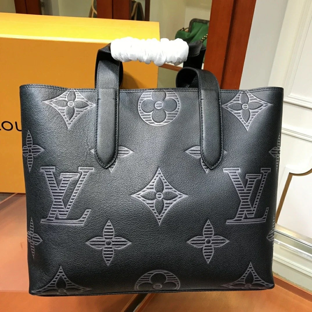 LV CABAS VOYAGE M57290