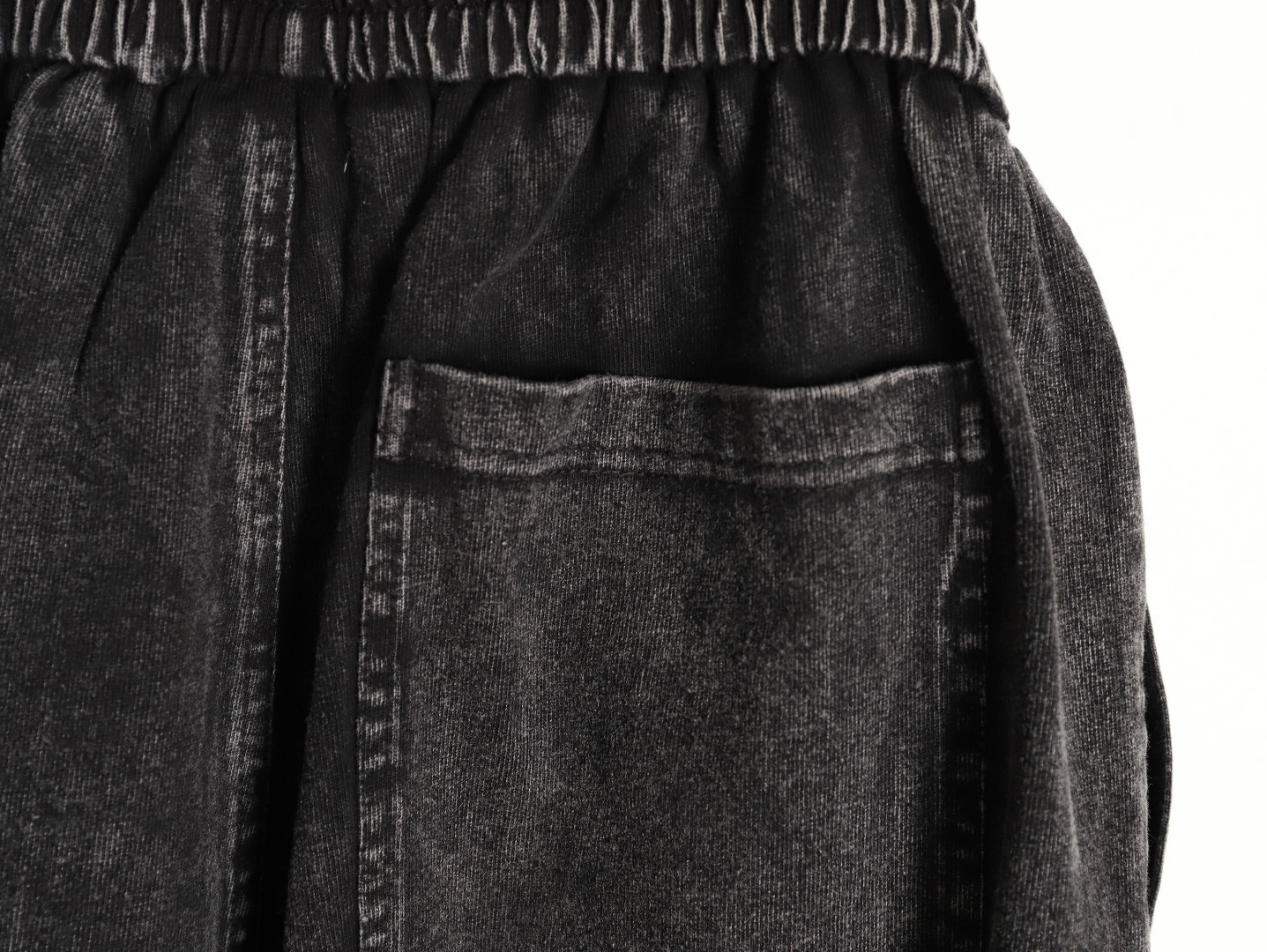 Ch*0me He**ts 25ss shorts