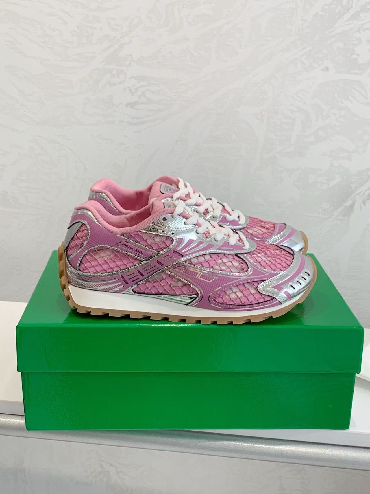 UA Bottega Veneta Orbit Sneaker