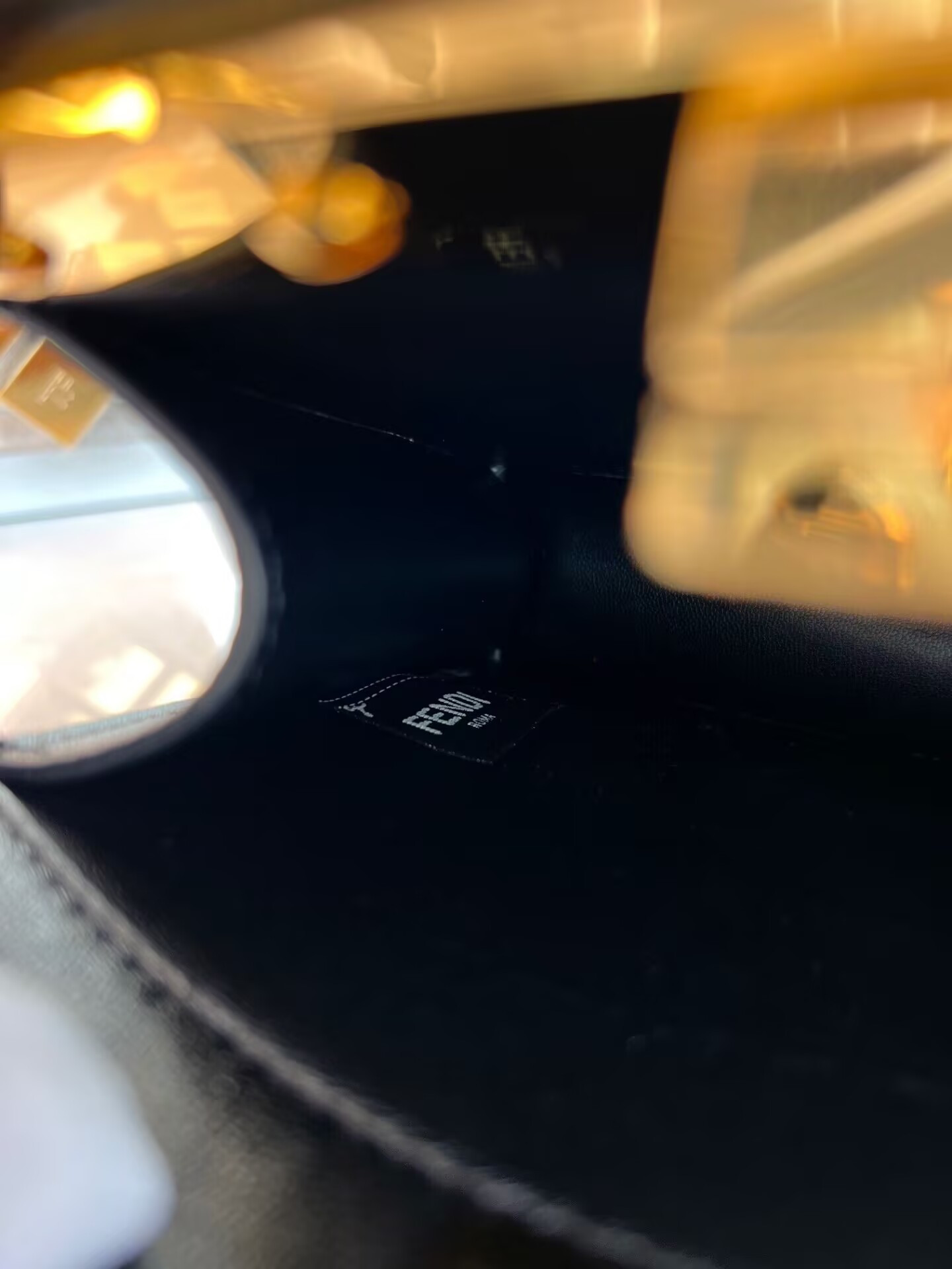 Fendi Peekaboo ISeeU Petite 20x11x15.5cm