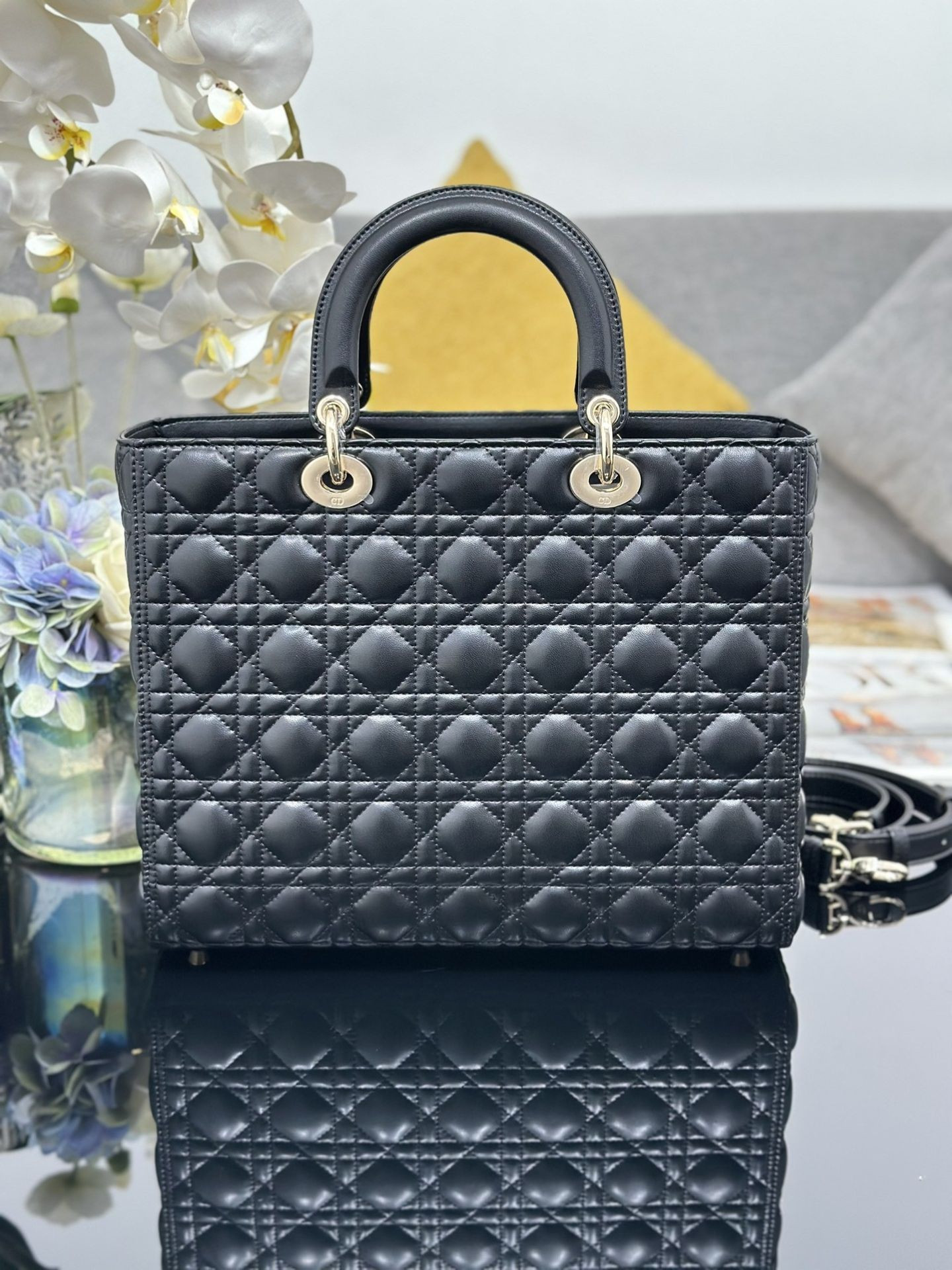 Dior Lady Bag 32 x 25 x 11cm