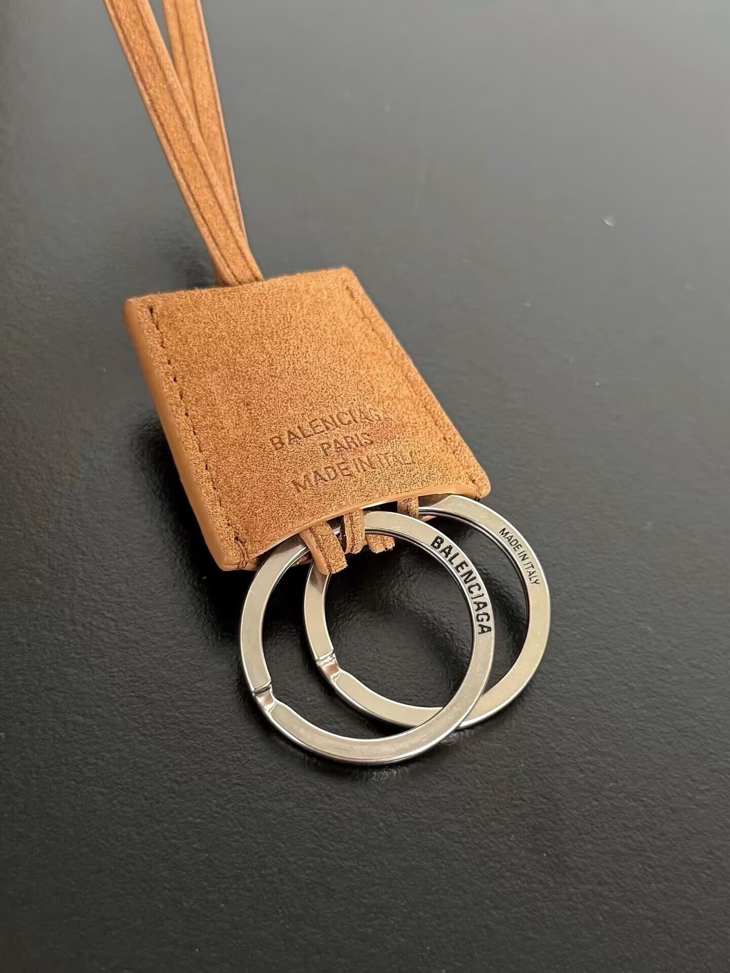 Balenciaga Rodeo Medium 35x23.3x10.9cm