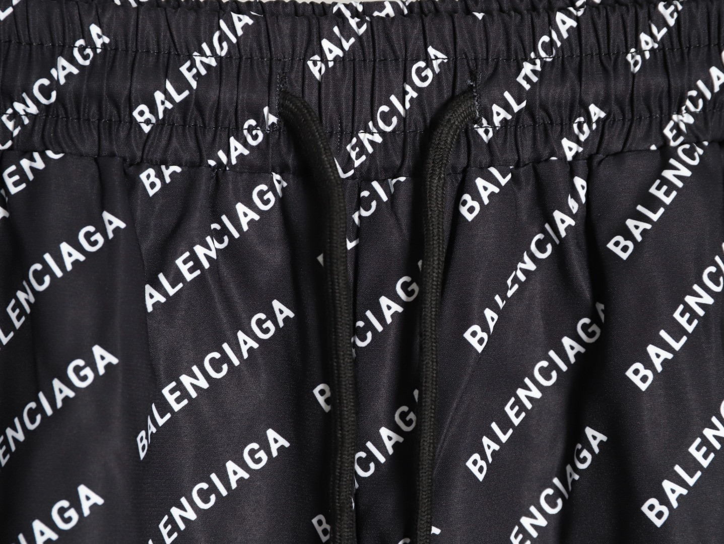Balenciaga 25ss shorts