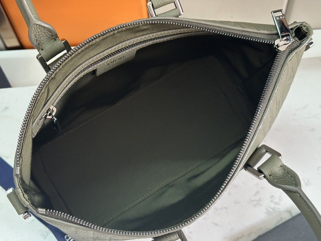 Dior Weekender 25 31x18x12cm