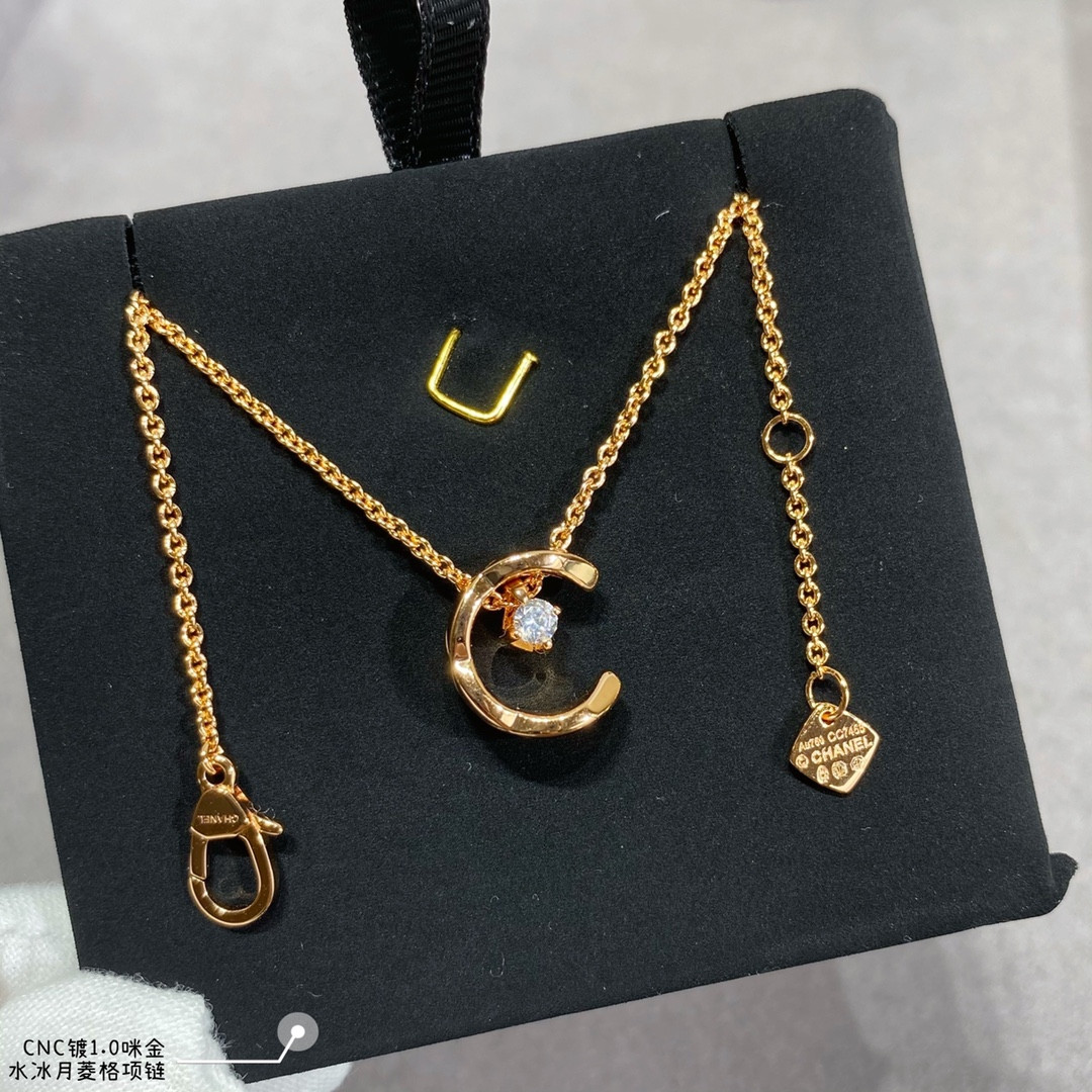 Chanel Carved diamond-shaped Sailor Moon Necklace