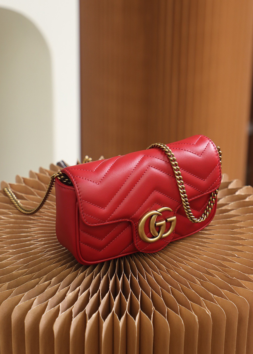 GG Marmont matelasse leather super mini bag 16.5x10.2x5.1cm