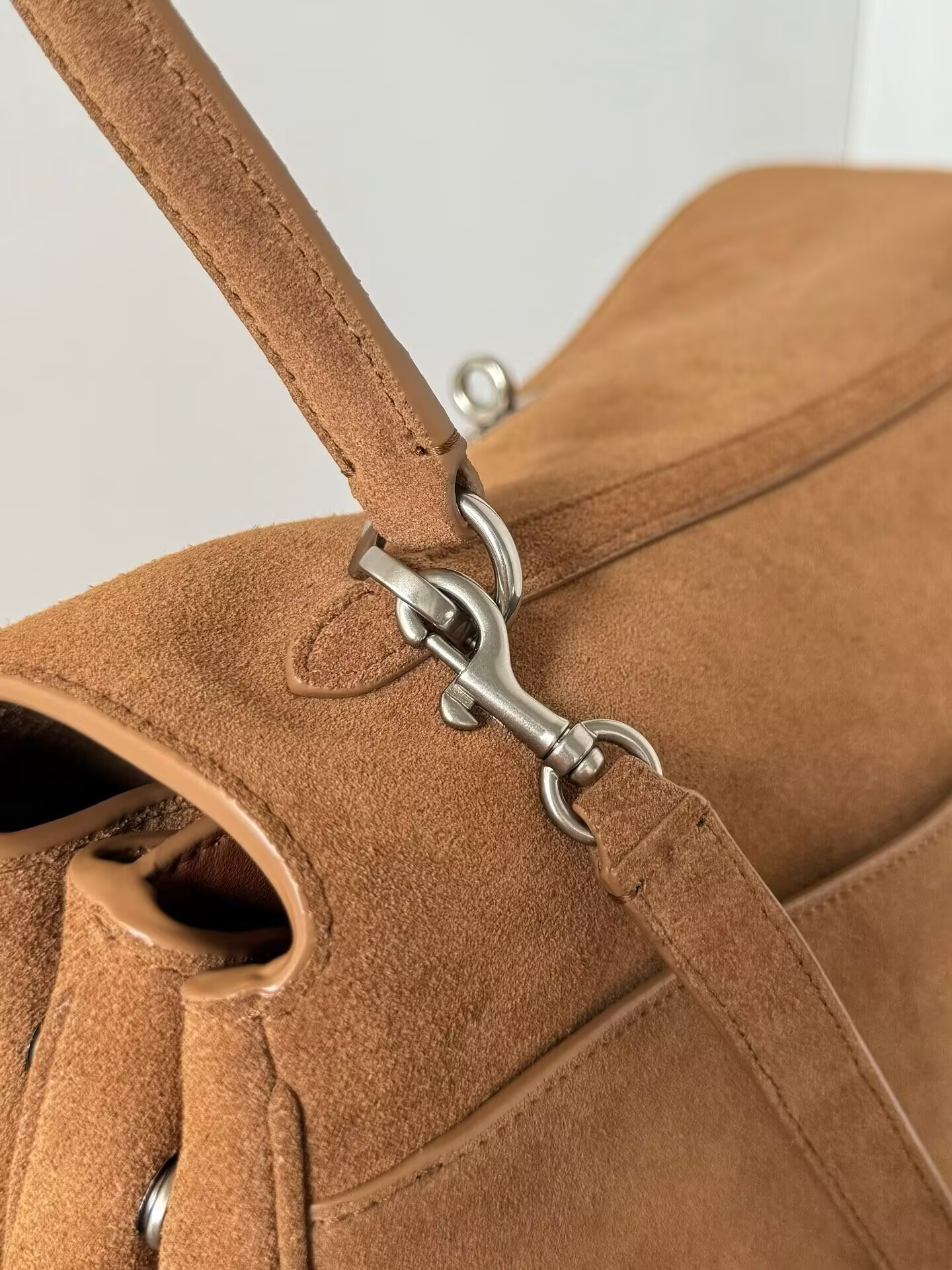 Balenciaga Rodeo Large 39.8x29.9x12.9cm